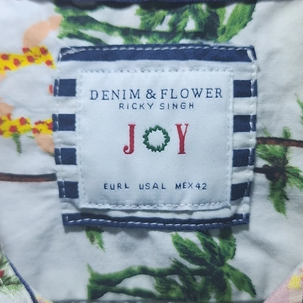 Ricky Singh Denim & Flowers Button Up Shirt Santa Hawaiian Christmas Large - Picture 2 of 6